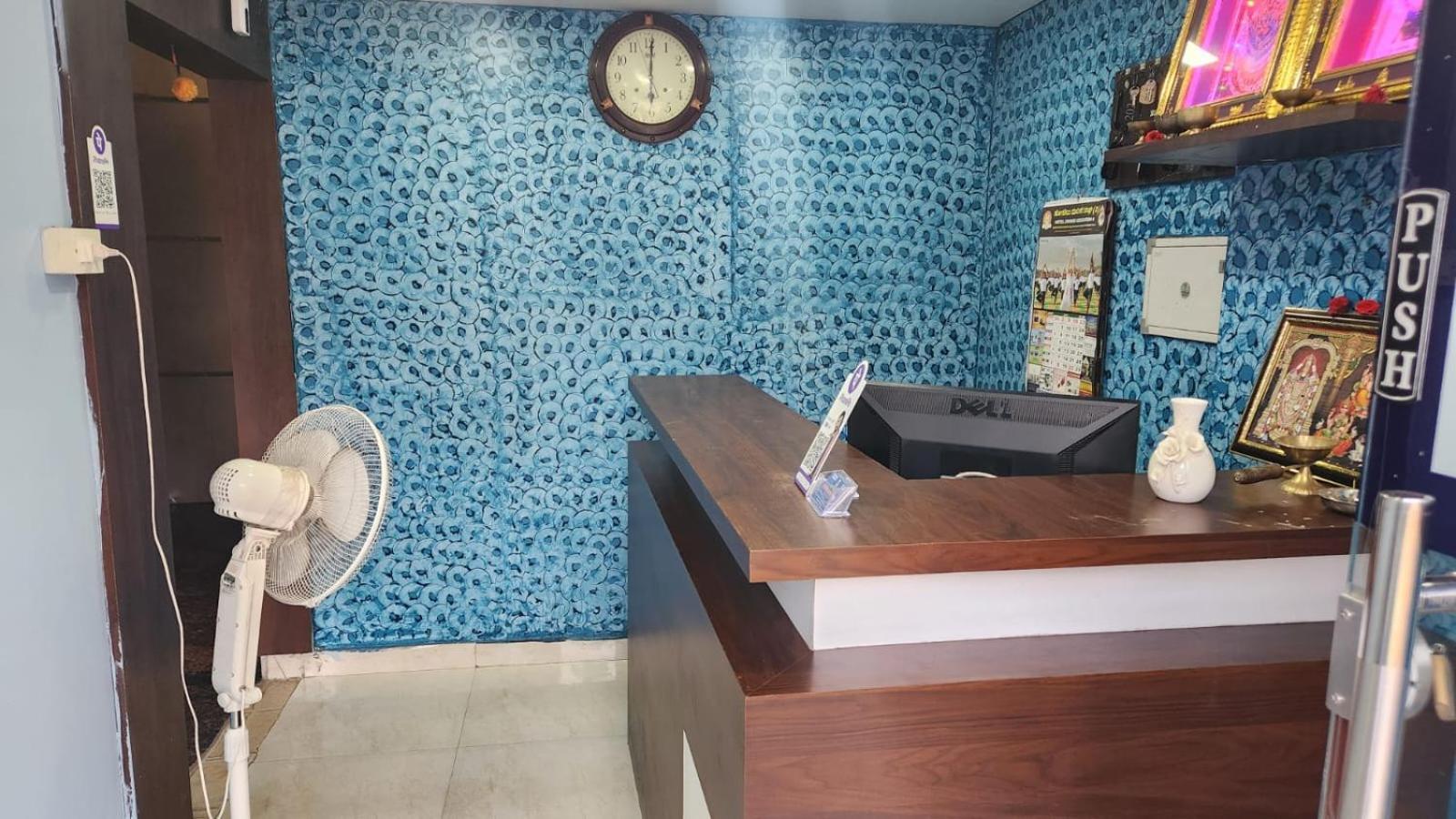 Varaha Residency Hotel Mysore Luaran gambar